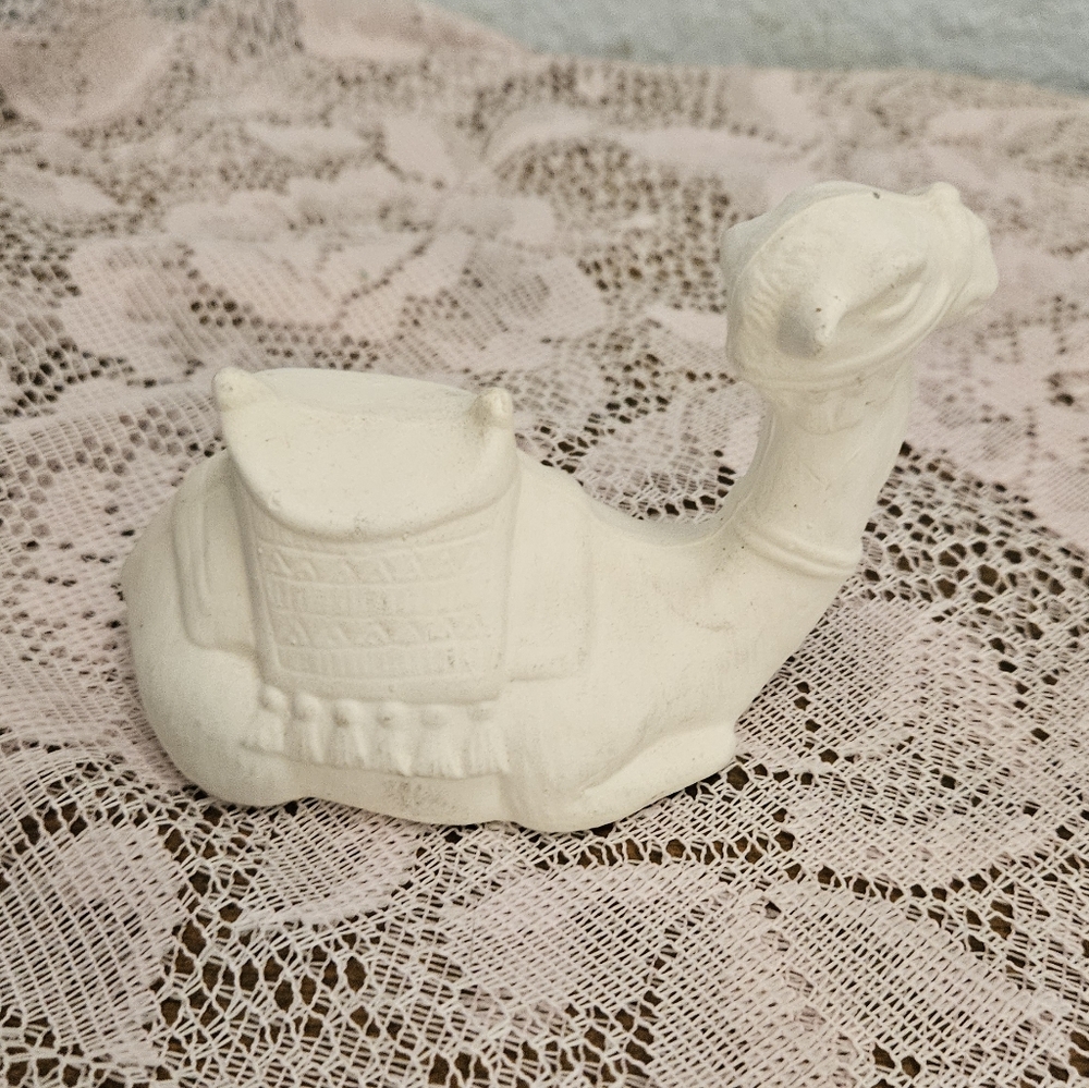 Resting Camel Nativity Figure Unpainted Ceramic Craft Supply - Picture 2 of 10